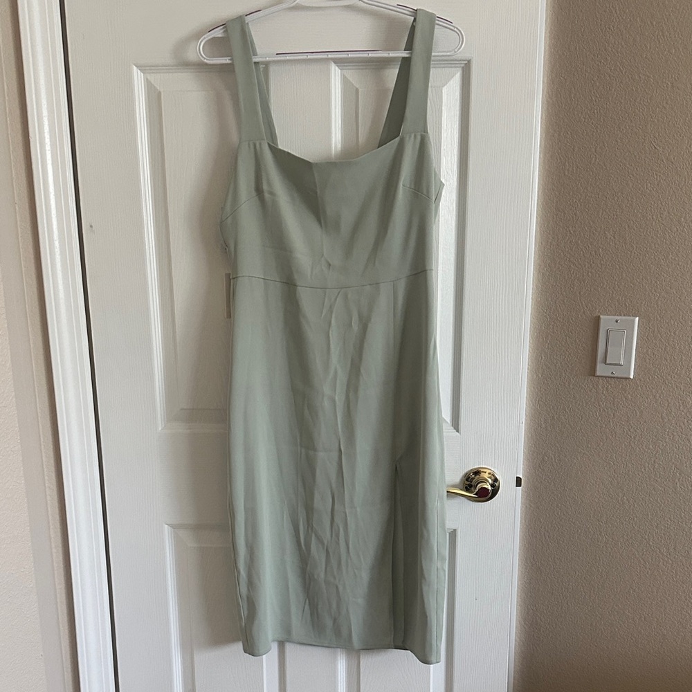 Aritzia 90s slit silver safe green slip dress brand new with tag size 6